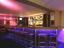 Dutchman Hotel