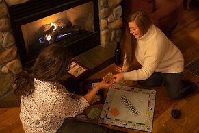 Moberly Lodge