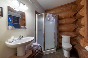 Moberly Lodge