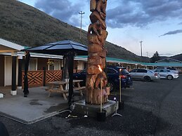 Sunset Motel