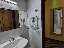 Fortune Karama Hotel