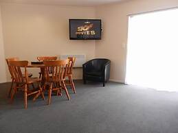 Amber Court Motel