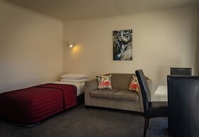 Amber Court Motel
