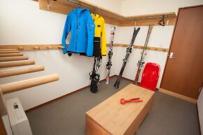 Yutaka Townhouse