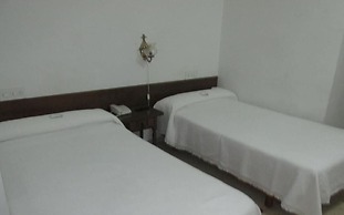 Hotel Conde