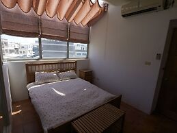 Oia Cafe B&B