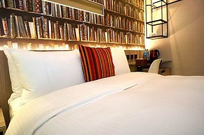 Via Hotel Zhongxiao