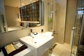 Via Hotel Zhongxiao