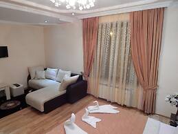 Lux Palace Hotel