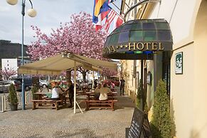 Hotel Česká Koruna