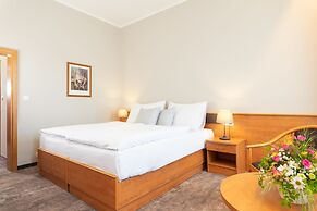 Hotel Česká Koruna