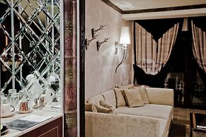 Royal Castle Design & SPA Hotel