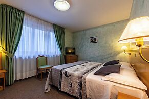 Hotel Beau Sejour
