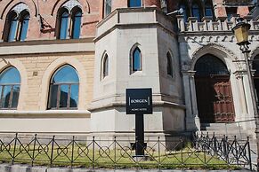 Home Hotel Borgen