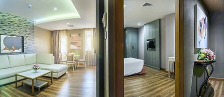 Royal Rattanakosin Hotel