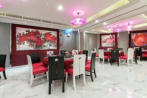 Royal Rattanakosin Hotel
