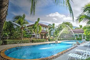 Whispering Palms Suite