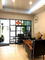 Asoke Montri Hostel