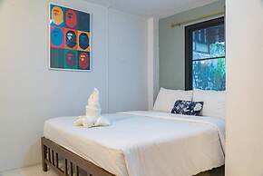 Asoke Montri Hostel