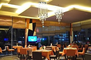 Thamrongin Hotel