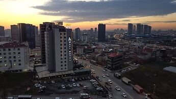 Mayi Hotel