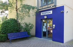 Victoria Lodge