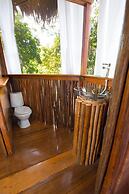 Treehouse Lodge