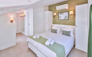 Livia Hotel