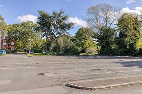 Premier Inn Birmingham Central Hagley Road