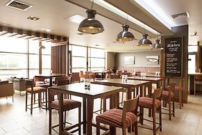 Premier Inn Dudley Town Centre