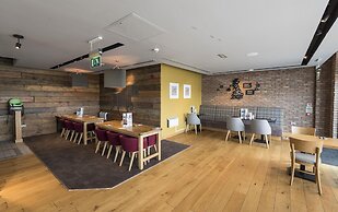 Premier Inn Birmingham Longbridge