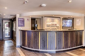 Premier Inn Blackpool East - M55 J4
