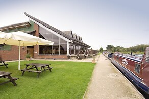 Premier Inn Hinckley