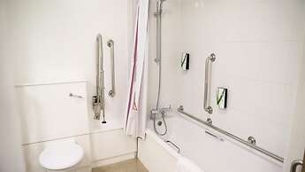 Premier Inn Warwick
