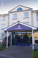 Premier Inn Bridgend Central