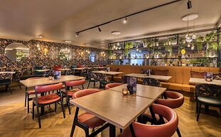Premier Inn Cardiff Cc Queen Street