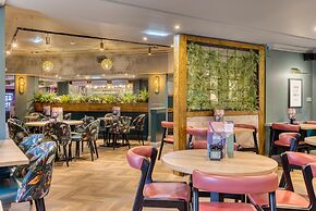 Premier Inn Glasgow Airport