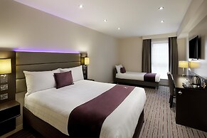 Premier Inn Stroud