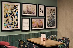 Premier Inn Harrogate South