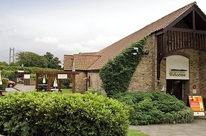 Premier Inn Hull West