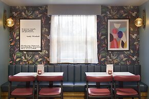 Premier Inn Barnsley Central M1 J37