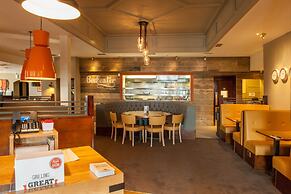 Premier Inn Liverpool North