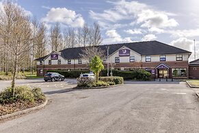 Premier Inn Liverpool - Tarbock