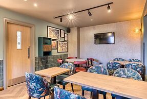 Premier Inn Liverpool - Tarbock