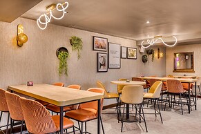 Premier Inn St. Helens South