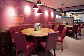 Premier Inn Newcastle - Metro Centre