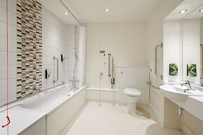 Premier Inn Witney
