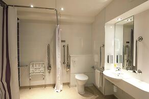Premier Inn Bedford South - A421