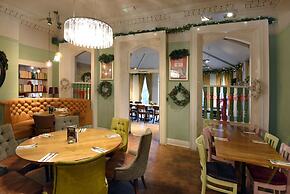 Holmfield Arms By Greene King Inns