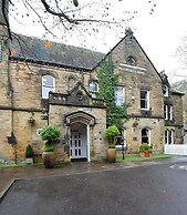 Holmfield Arms By Greene King Inns